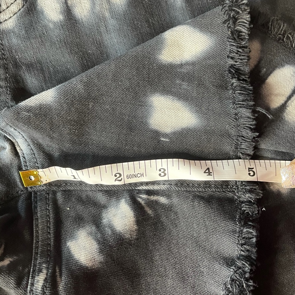 Torrid Vintage Stretch Black Tie Dye Shorts - Picture 10 of 15